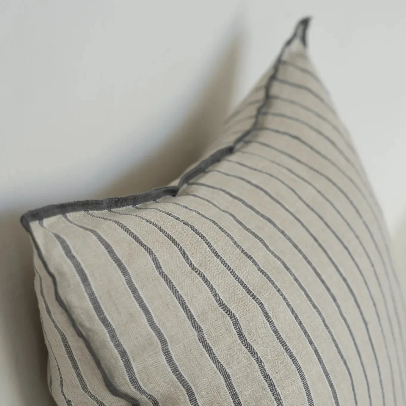 Marcel linen cushion cover 50x50 cm Barcelona design