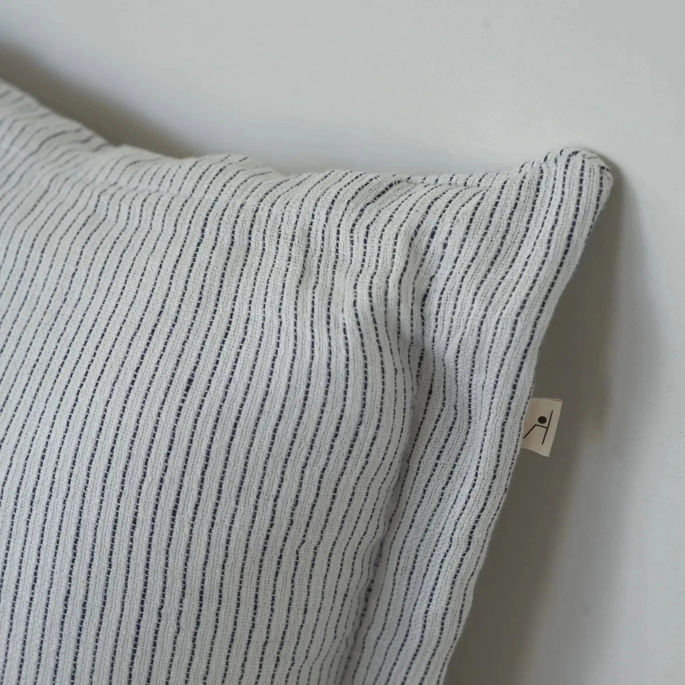 Pisco cushion cover 100% linen black white stripe detail