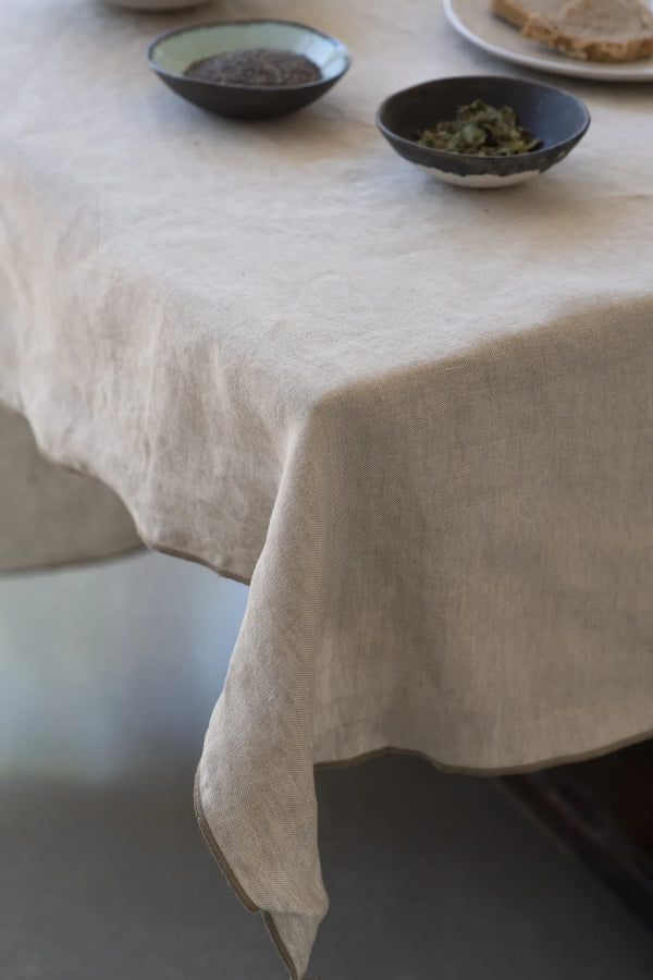 Pablo tablecloth 240x240 cm linen natural Linatura kO Store