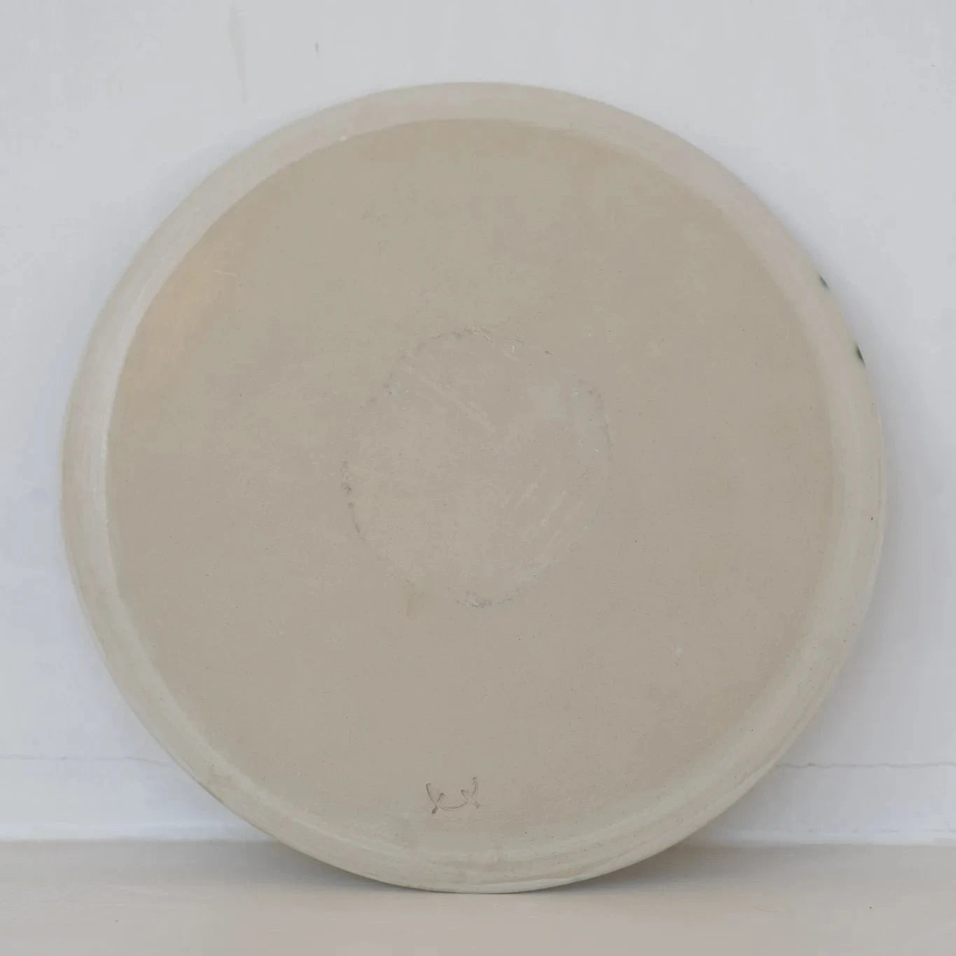 XIII unique stoneware plate motif kO Store Barcelona