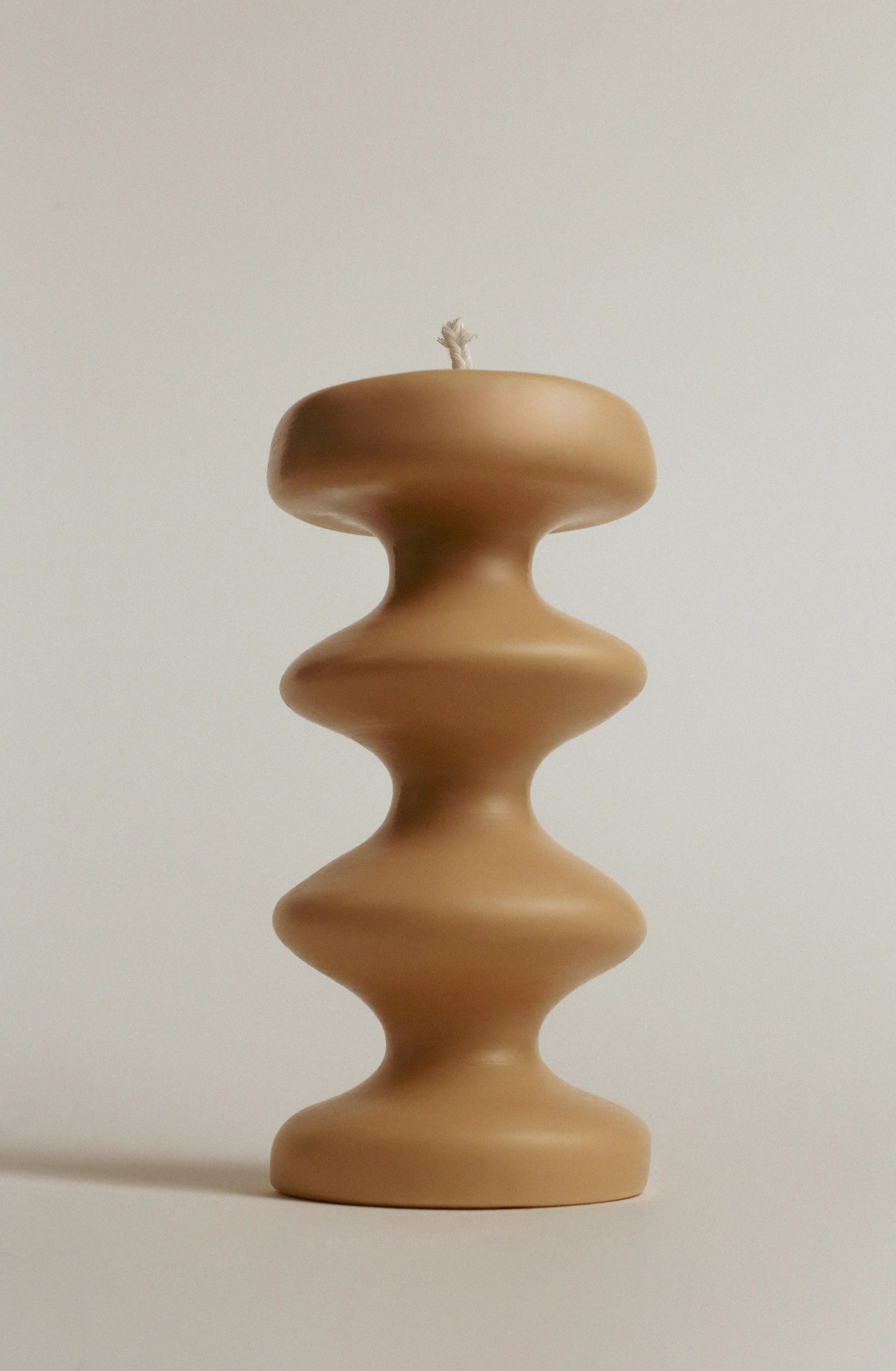 Scented candle handmade Big Mutiato front